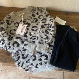 Leopard girls sweater set